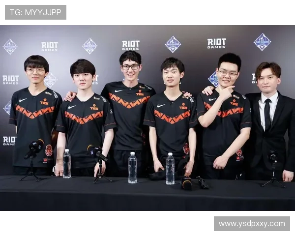 TES与KT激战再燃 电竞对决精彩纷呈 谁能最终问鼎荣誉之巅 TES与KT激战再燃 电竞对决精彩纷呈 谁能最终问鼎荣誉之巅