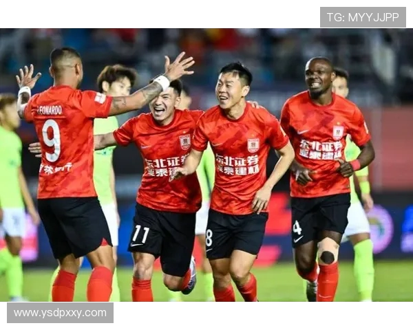 梅州客家队力争突破迎战劲敌全力冲击联赛新高 梅州客家队力争突破迎战劲敌全力冲击联赛新高