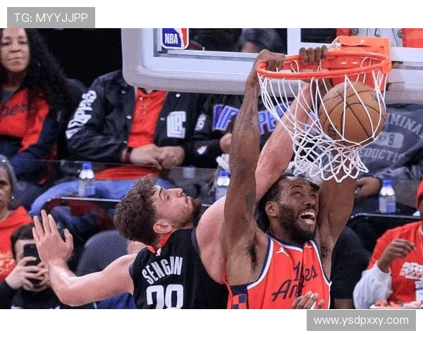 2020年火箭队与快船激战回顾:精彩瞬间与赛季影响分析 2020年火箭队与快船激战回顾:精彩瞬间与赛季影响分析