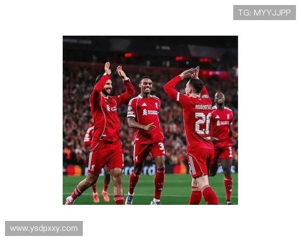 利物浦与巴萨实力对比分析揭示双方战术优势与球员状态 利物浦与巴萨实力对比分析揭示双方战术优势与球员状态