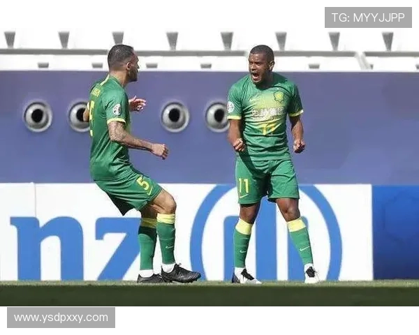 尤文图斯与巴塞罗那对决的比赛轮次分析与赛程回顾